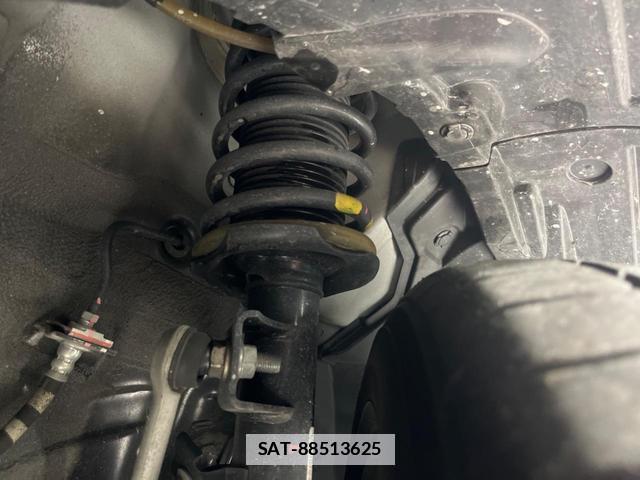Nissan KICKS 2021-10 7799890-19