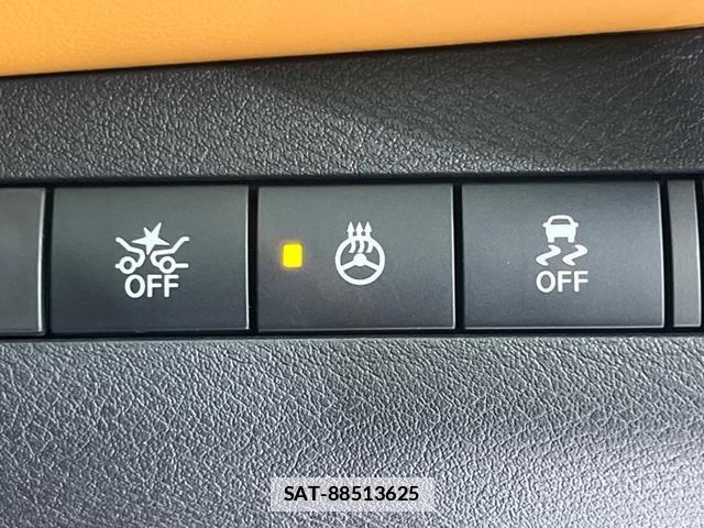 Nissan KICKS 2021-10 7799890-4
