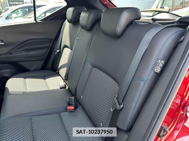 Nissan KICKS 2020-12 7801656-6