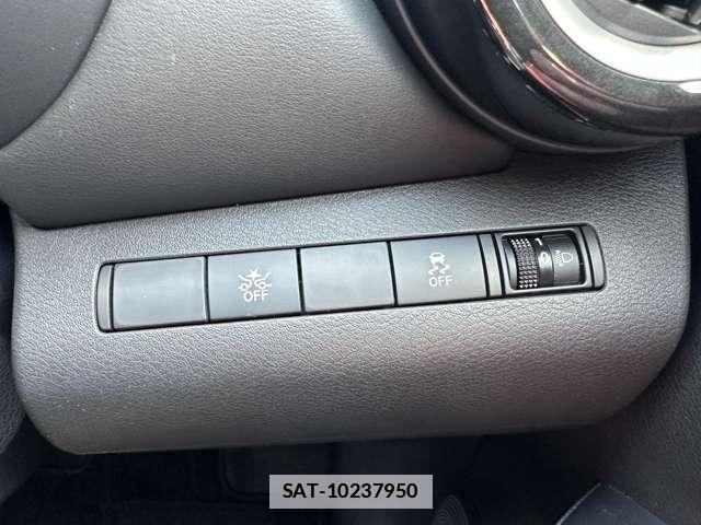 Nissan KICKS 2020-12 7801656-9