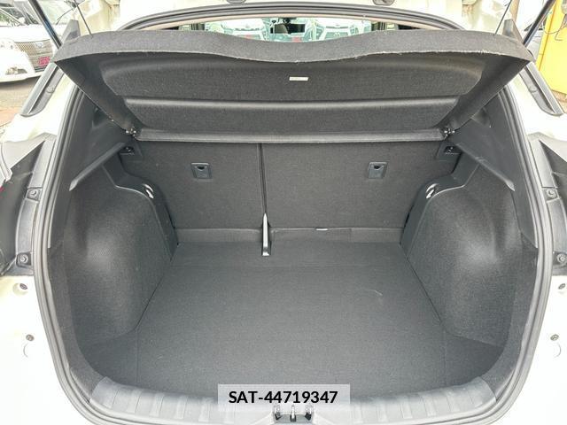 Nissan KICKS 2020-11 7802277-15