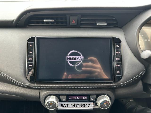 Nissan KICKS 2020-11 7802277-2
