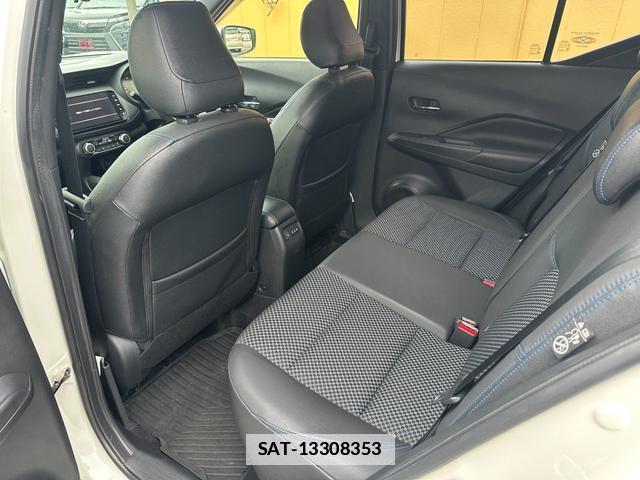 Nissan KICKS 2020-12 7802297-14