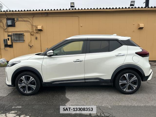 Nissan KICKS 2020-12 7802297-19