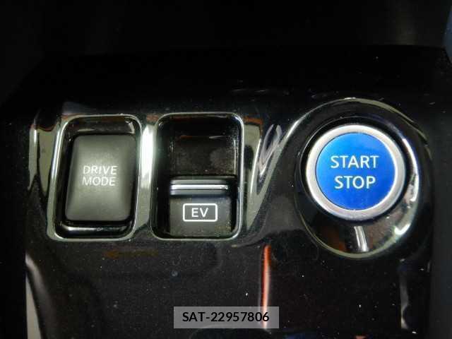 Nissan KICKS 2020-06 7810777-4