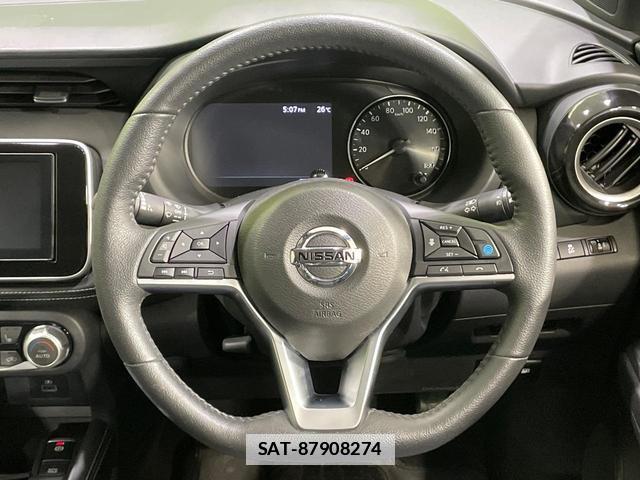 Nissan KICKS 2022-12 7810938-10