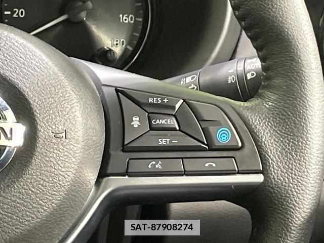 Nissan KICKS 2022-12 7810938-5
