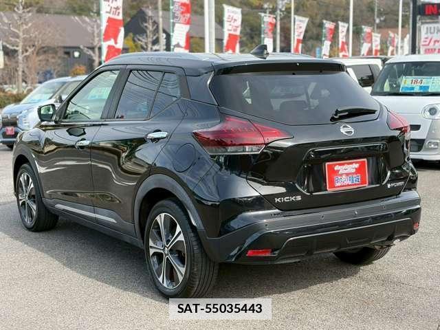 Nissan KIX 2021-03 7795841-1