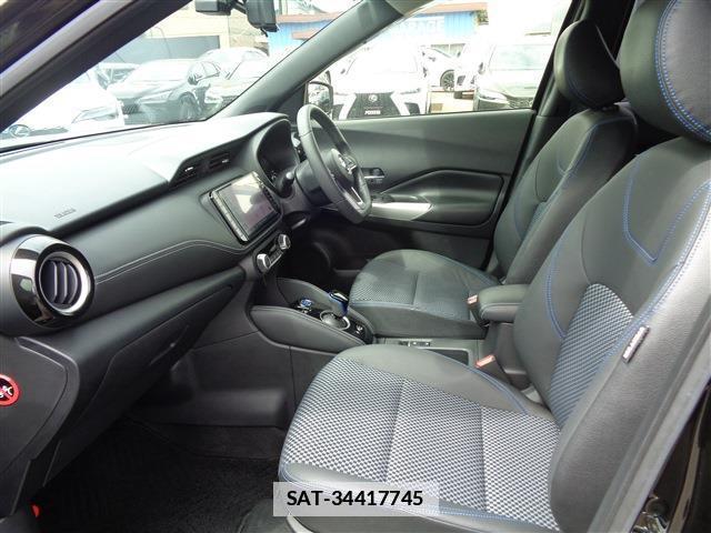 Nissan KIX 2021-05 7797348-10
