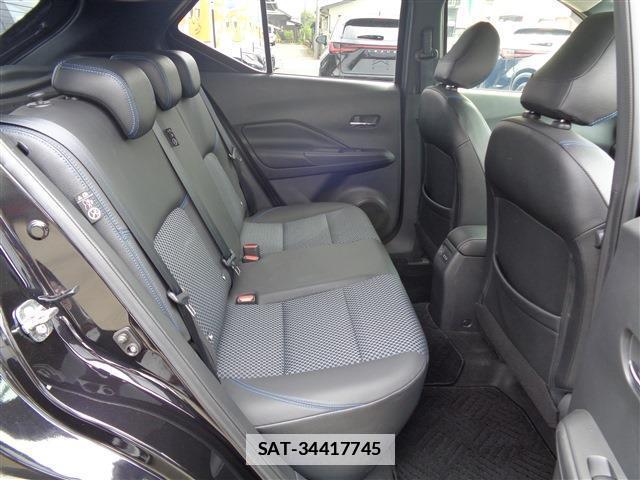 Nissan KIX 2021-05 7797348-15