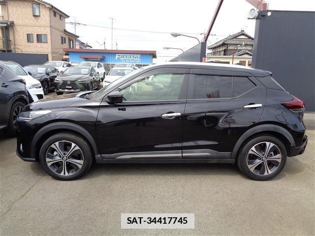 Nissan KIX 2021-05 7797348-4
