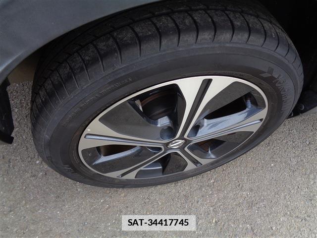 Nissan KIX 2021-05 7797348-8