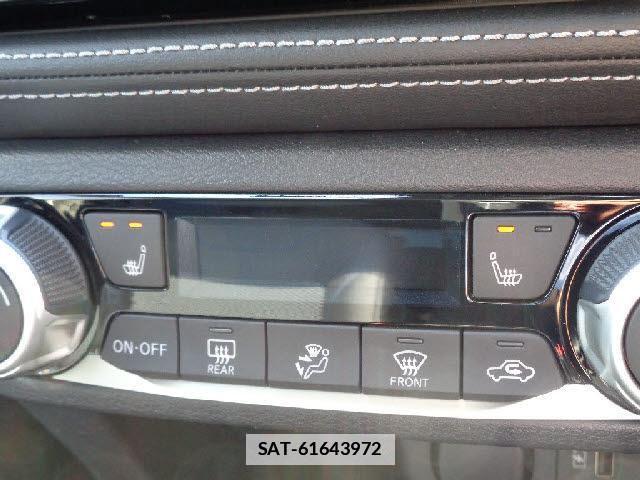 Nissan KIX 2021-01 7804238-9