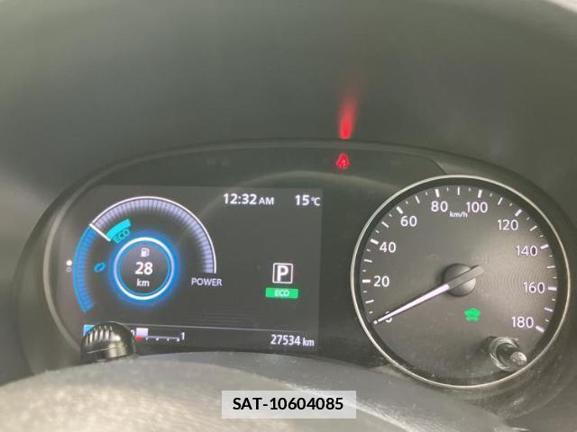 Nissan KIX 2022-02 7804903-14