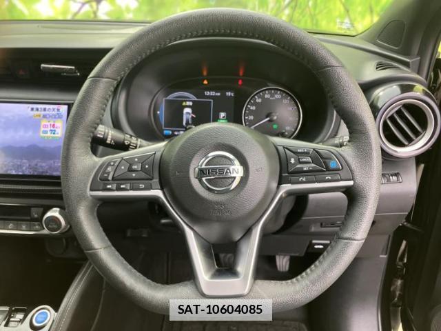 Nissan KIX 2022-02 7804903-15