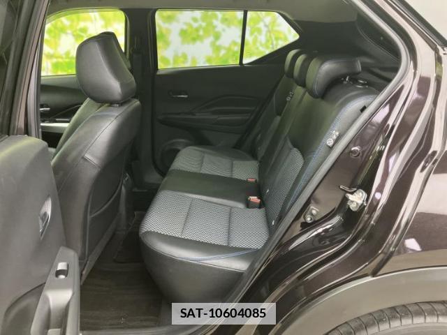 Nissan KIX 2022-02 7804903-6