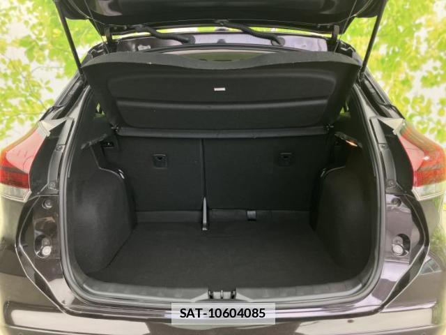 Nissan KIX 2022-02 7804903-7