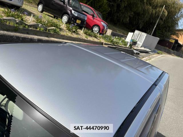 Nissan KIX 2010-03 7805264-10