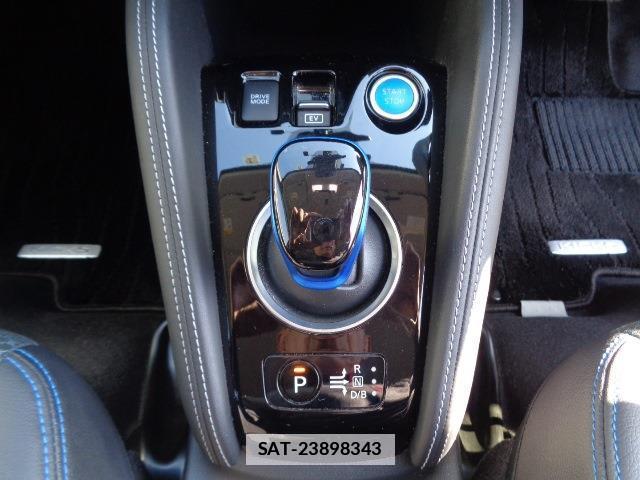 Nissan KIX 2021-01 7809112-8