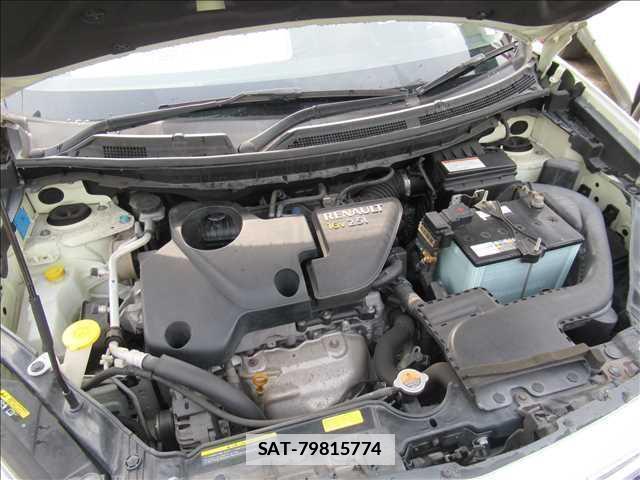 Renault KOLEOS 2012-03 7802663-19