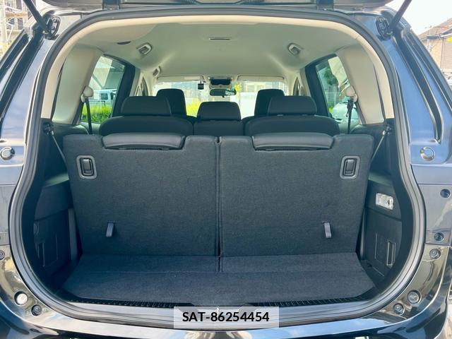 Nissan LAFESTA 2016-03 7798447-16