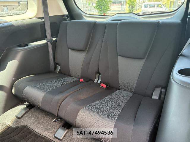 Nissan LAFESTA 2011-06 7798670-7
