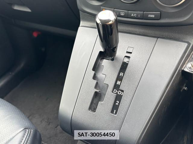 Nissan LAFESTA 2012-06 7800363-16