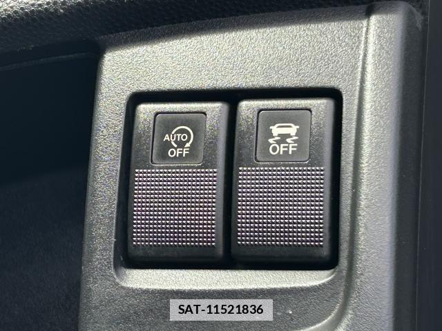 Nissan LAFESTA 2014-03 7802625-18