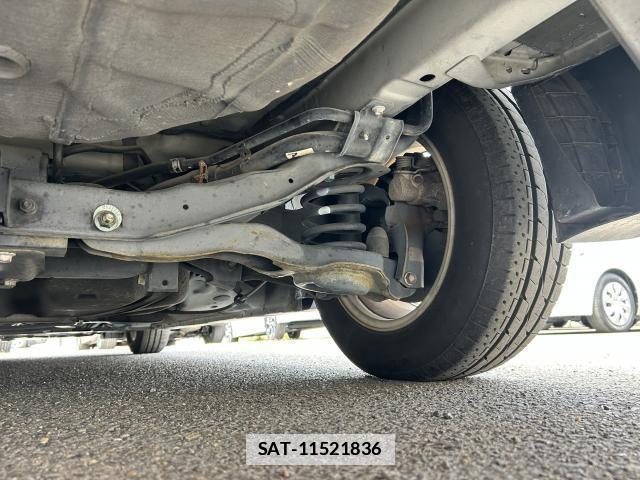 Nissan LAFESTA 2014-03 7802625-6