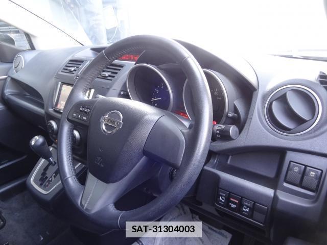 Nissan LAFESTA 2012-02 7805242-11