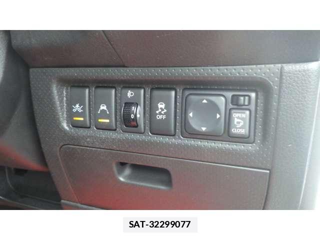 Mitsubishi LANCER CARGO 2018-05 7797479-10