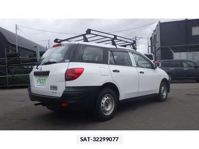 Mitsubishi LANCER CARGO 2018-05 7797479-3