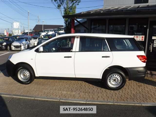 Mitsubishi LANCER CARGO 2014-08 7803256-2