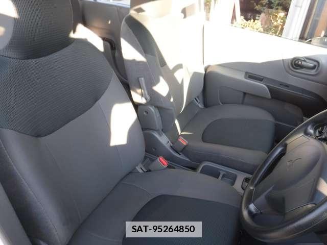 Mitsubishi LANCER CARGO 2014-08 7803256-7
