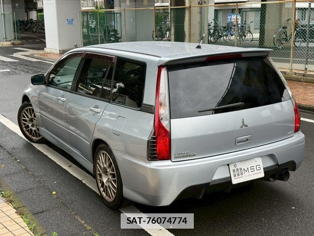Mitsubishi LANCER WAGON 2006-03 7808742-3