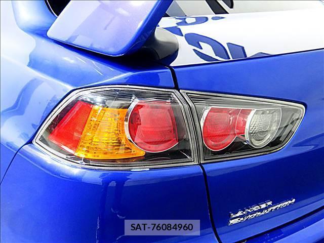 Mitsubishi LANCER 2012-05 7802852-9