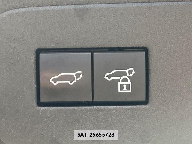 Toyota Land Cruiser 250 2025-04 7801038-7
