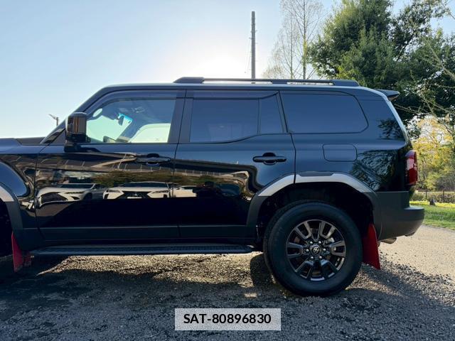 Toyota Land Cruiser 250 2024-12 7805972-11