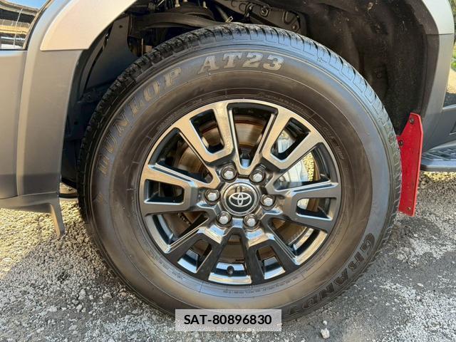 Toyota Land Cruiser 250 2024-12 7805972-7