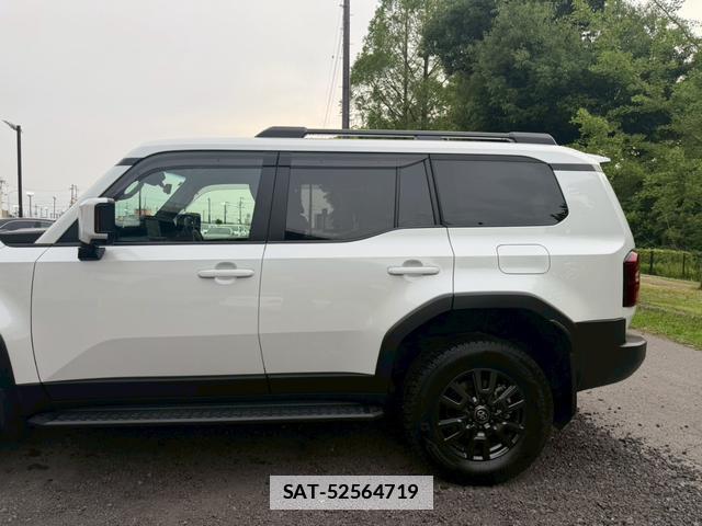 Toyota Land Cruiser 250 2024-11 7805987-11