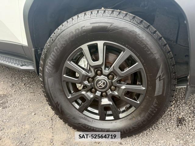 Toyota Land Cruiser 250 2024-11 7805987-2