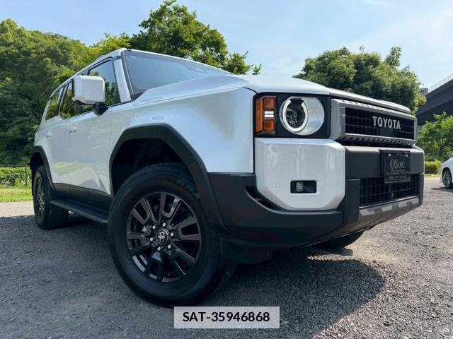 Toyota Land Cruiser 250 2024-10 7805991-15