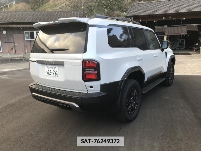 Toyota Land Cruiser 250 2024-12 7809710-4