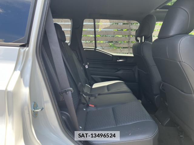 Toyota Land Cruiser 250 2026-03 7810217-13