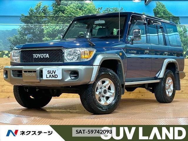 Toyota Land Cruiser 70 2014-11 7794586-0