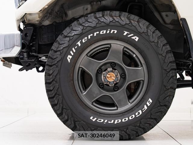 Toyota Land Cruiser 70 2002-10 7796685-7