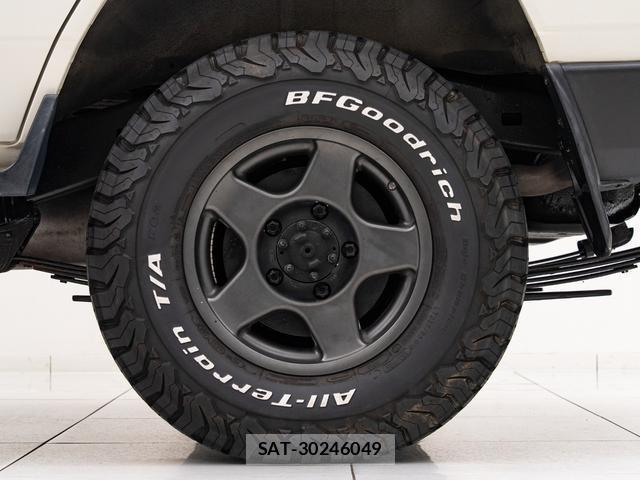 Toyota Land Cruiser 70 2002-10 7796685-8