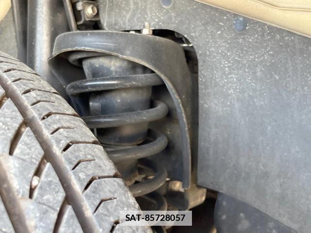 Toyota Land Cruiser 70 2015-04 7799233-17