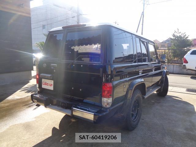 Toyota Land Cruiser 70 1995-03 7802039-1