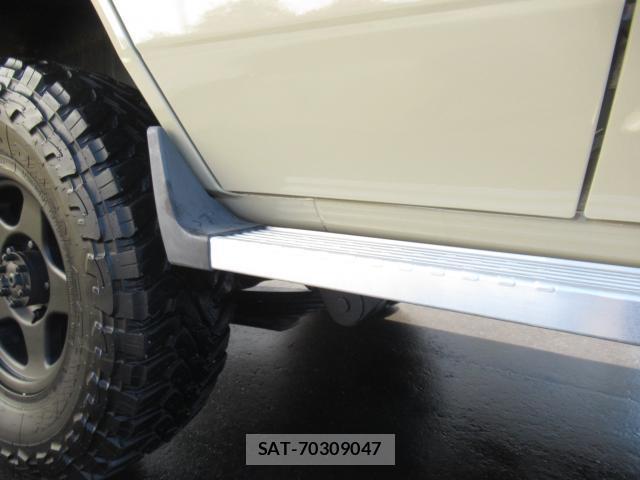 Toyota Land Cruiser 70 2004-12 7803371-13